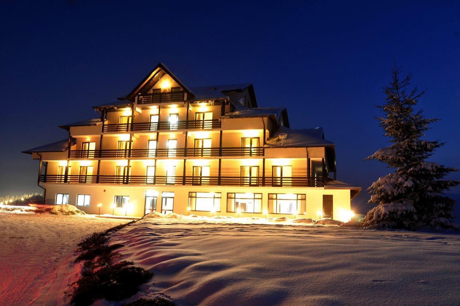 Hotel ToacaBellevue Gura Humorului Esterno foto